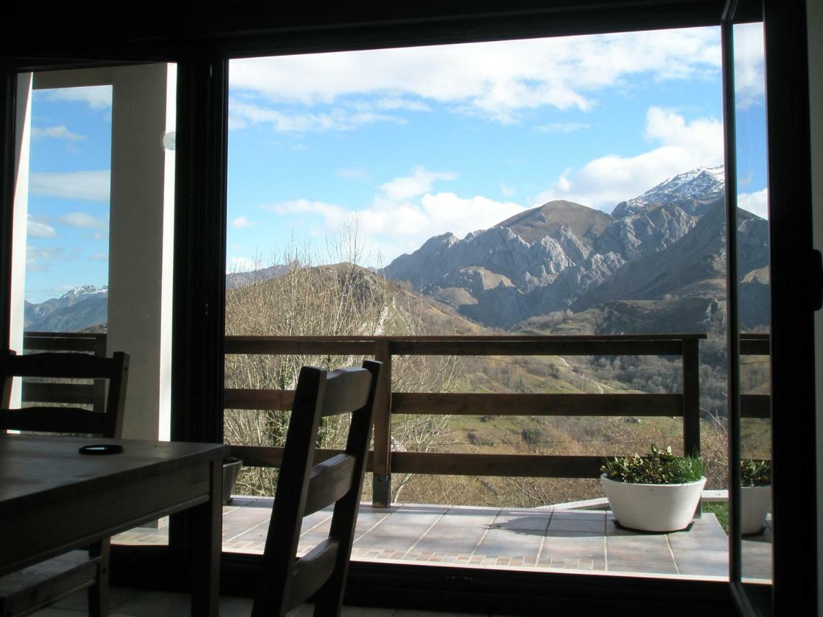 Vila La Senda Del Casano Canales  Exteriér fotografie